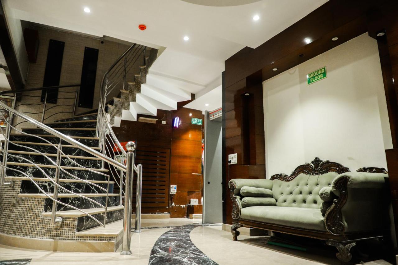 Hotel Vanson Villa - Near Connaught Place Nova Deli Exterior foto