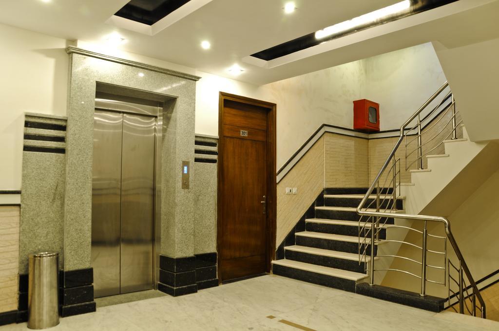 Hotel Vanson Villa - Near Connaught Place Nova Deli Exterior foto